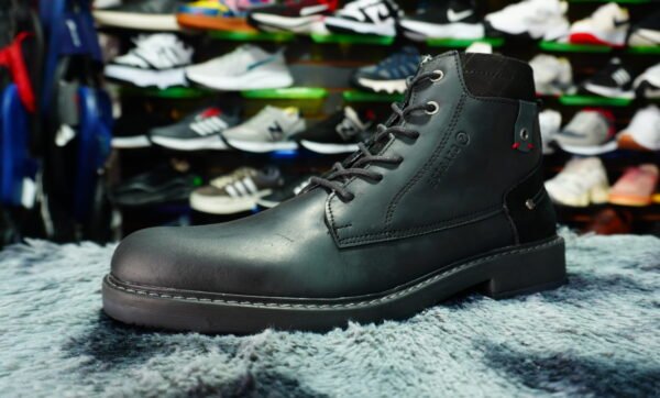 Bota Otelo Estrato 7