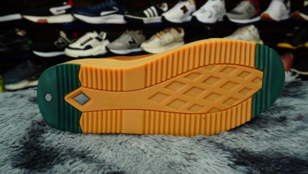 Zapato Deportivo En Cuero Estrato 7 - Imagen 4
